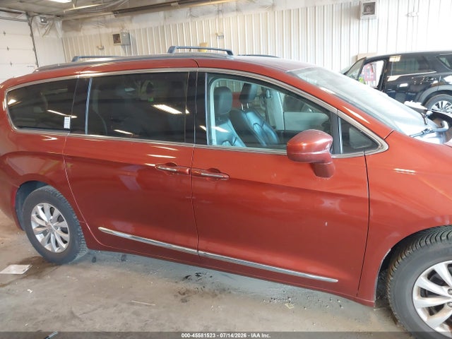 Aukcja sprzedaży 2018 Chrysler Pacifica Touring L Plus, vin: 2C4RC1EG7JR154996, numer aukcji: 45581523