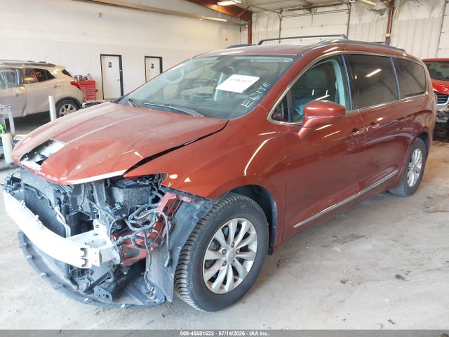 Aukcja sprzedaży 2018 Chrysler Pacifica Touring L Plus, vin: 2C4RC1EG7JR154996, numer aukcji: 45581523