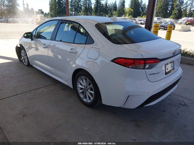 5YFHPRAE3LP008004 Toyota COROLLA LE