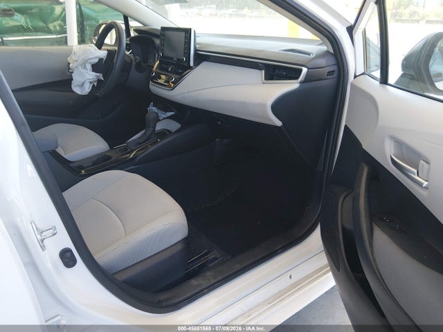 5YFHPRAE3LP008004 Toyota COROLLA LE