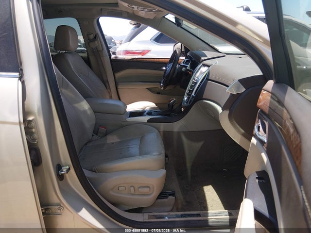 45581592 :رقم المزاد ، 3GYFNBE37ES686445 vin ، 2014 Cadillac Srx Luxury Collection مزاد بيع