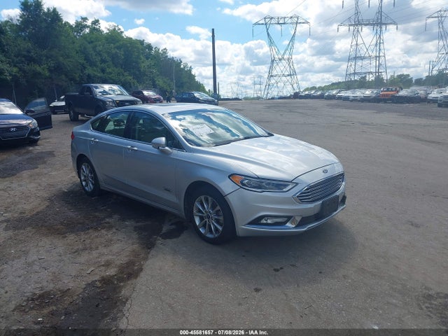 2017 3FA6P0PU5HR297878 main image