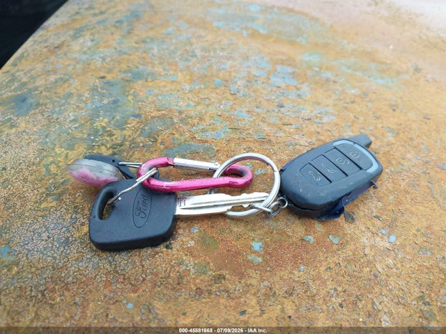 45581668 :رقم المزاد ، 1FMCU94104KA53649 vin ، 2004 Ford Escape Limited مزاد بيع