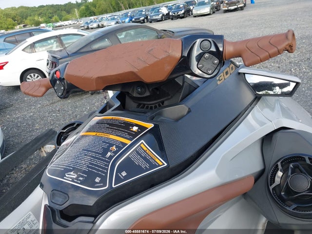 Seadoo Gtx-300 Limited 2018 YDV12979C818 Image 5