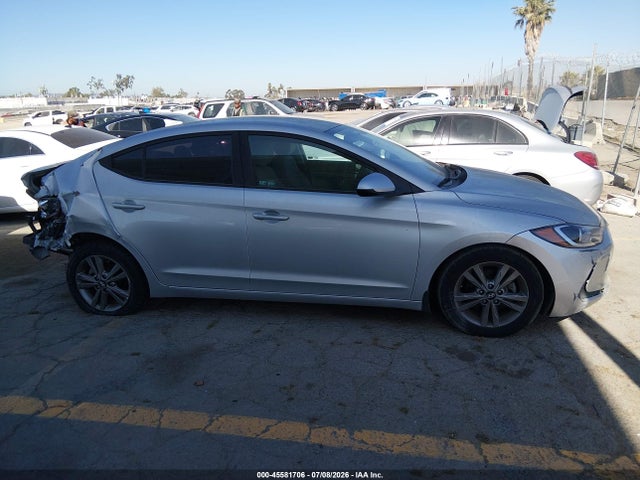 5NPD84LF7JH366964 Hyundai ELANTRA SEL