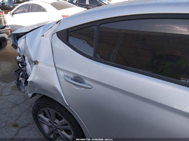 Hyundai ELANTRA SEL 2018 5NPD84LF7JH366964 Image 19