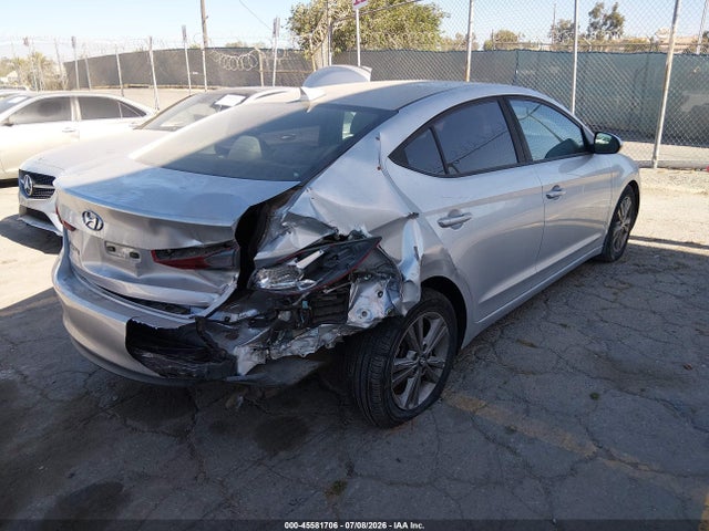 Hyundai ELANTRA SEL 2018 5NPD84LF7JH366964 Image 4