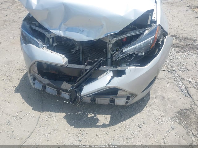 Продажа на аукционе авто 2018 Toyota Corolla Le, vin: 5YFBURHE6JP852524, номер лота: 45581738