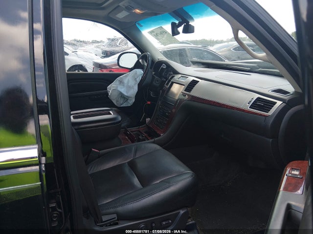 Продажа на аукционе авто 2013 Cadillac Escalade Premium, vin: 1GYS3CEF5DR207378, номер лота: 45581781