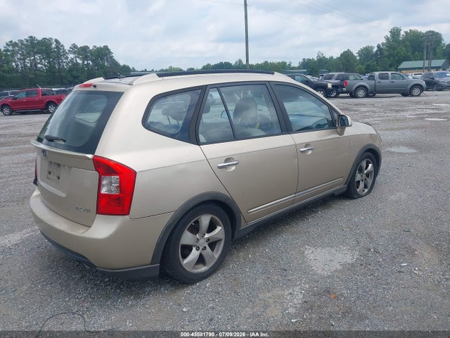 45581790 :رقم المزاد ، KNAFG526X77047815 vin ، 2007 Kia Rondo Ex V6 مزاد بيع