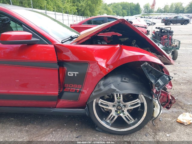 2010 Ford Mustang Gt/gt Premium მანქანა იყიდება აუქციონზე, vin: 1ZVBP8CH3A5131686, აუქციონის ნომერი: 45581797