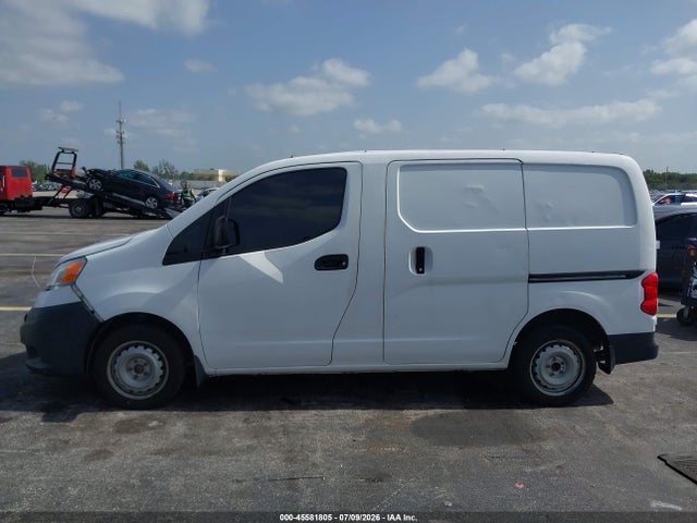 45581805 :رقم المزاد ، 3N6CM0KNXHK713161 vin ، 2017 Nissan Nv200 S مزاد بيع