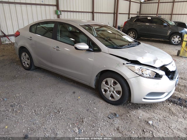 Продажа на аукционе авто 2016 Kia Forte Lx, vin: KNAFK4A67G5559022, номер лота: 45581815