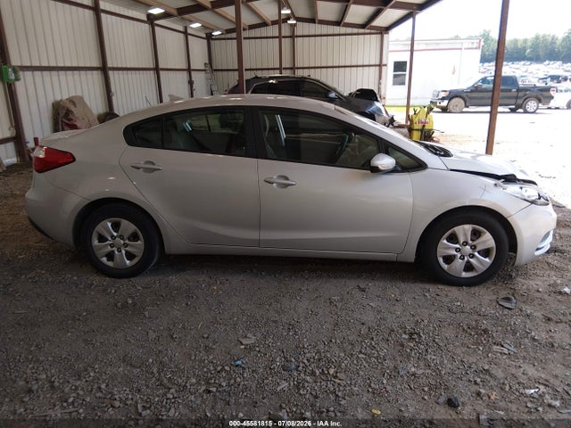 Продажа на аукционе авто 2016 Kia Forte Lx, vin: KNAFK4A67G5559022, номер лота: 45581815