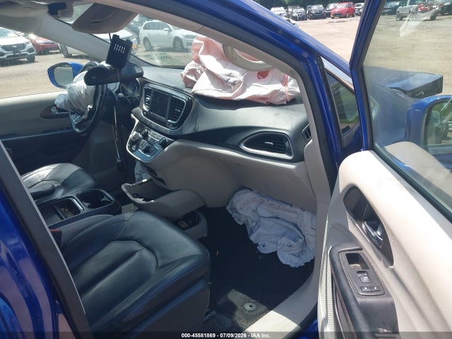 Продаж на аукціоні авто 2019 Chrysler Pacifica Touring L, vin: 2C4RC1BG1KR593097, номер лоту: 45581869