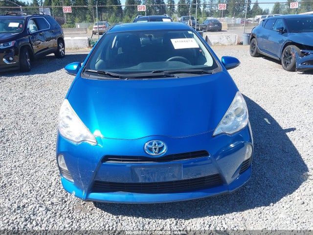 Toyota Prius C Three 2014 JTDKDTB38E1059952 Image 13
