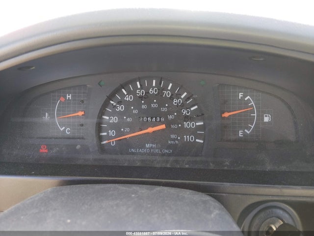 45581887 :رقم المزاد ، 4TANL42N8XZ539500 vin ، 1999 Toyota Tacoma مزاد بيع