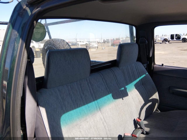 45581887 :رقم المزاد ، 4TANL42N8XZ539500 vin ، 1999 Toyota Tacoma مزاد بيع