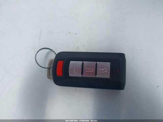 45581900 :رقم المزاد ، JA4AZ3A39GZ022616 vin ، 2016 Mitsubishi Outlander Sel مزاد بيع