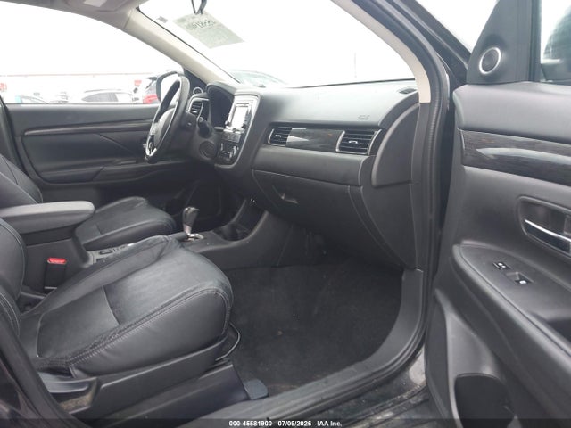 45581900 :رقم المزاد ، JA4AZ3A39GZ022616 vin ، 2016 Mitsubishi Outlander Sel مزاد بيع