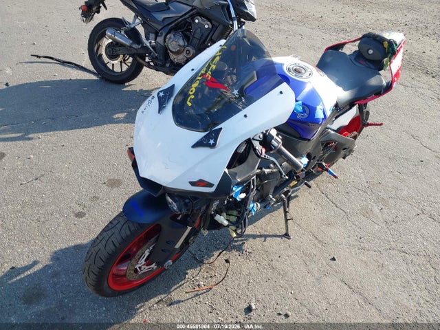 Yamaha Yzfr1s 2016 JYARN42E9GA000510 Image 2