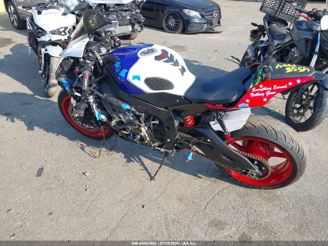 Yamaha Yzfr1s 2016 JYARN42E9GA000510 Image 13
