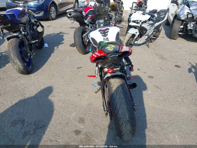Yamaha Yzfr1s 2016 JYARN42E9GA000510 Image 6
