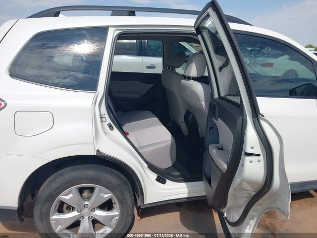 Subaru Forester 2.5i 2016 JF2SJABC0GH556051 Image 8