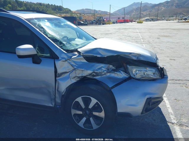 Subaru Forester 2.5i Premium 2017 JF2SJAGC2HH494050 Image 6