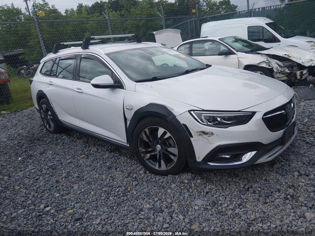 Продаж на аукціоні авто 2018 Buick Regal Tourx Essence, vin: W04GV8SX5J1155884, номер лоту: 45581956