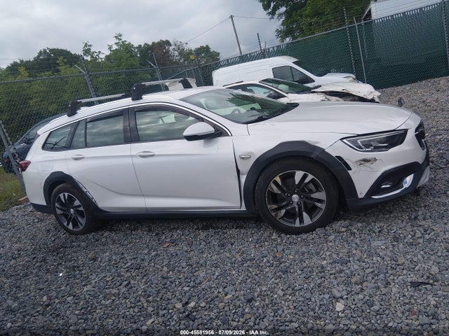 Продаж на аукціоні авто 2018 Buick Regal Tourx Essence, vin: W04GV8SX5J1155884, номер лоту: 45581956