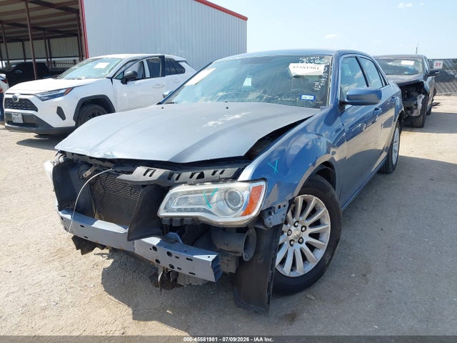 45581981 :رقم المزاد ، 2C3CA4CG1BH549137 vin ، 2011 Chrysler 300 مزاد بيع