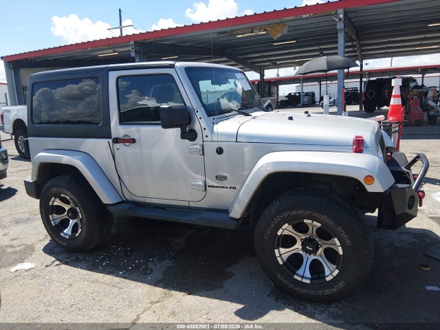 45582001 :رقم المزاد ، 1J4GA7D16BL577201 vin ، 2011 Jeep Wrangler 70th Anniversary مزاد بيع