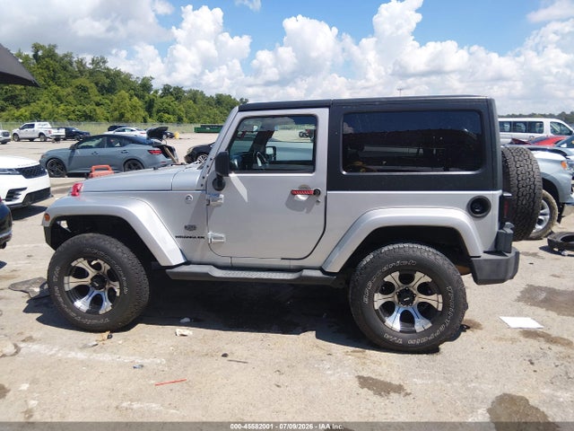 45582001 :رقم المزاد ، 1J4GA7D16BL577201 vin ، 2011 Jeep Wrangler 70th Anniversary مزاد بيع