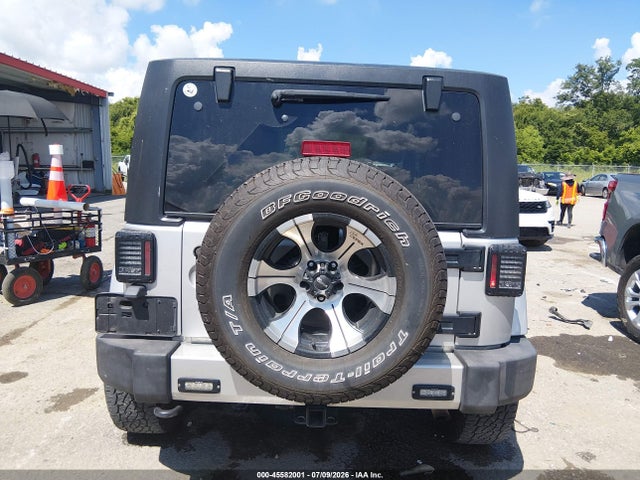 45582001 :رقم المزاد ، 1J4GA7D16BL577201 vin ، 2011 Jeep Wrangler 70th Anniversary مزاد بيع