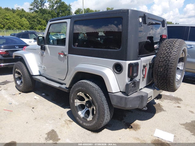 45582001 :رقم المزاد ، 1J4GA7D16BL577201 vin ، 2011 Jeep Wrangler 70th Anniversary مزاد بيع