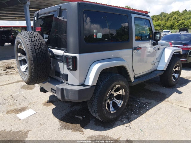 45582001 :رقم المزاد ، 1J4GA7D16BL577201 vin ، 2011 Jeep Wrangler 70th Anniversary مزاد بيع