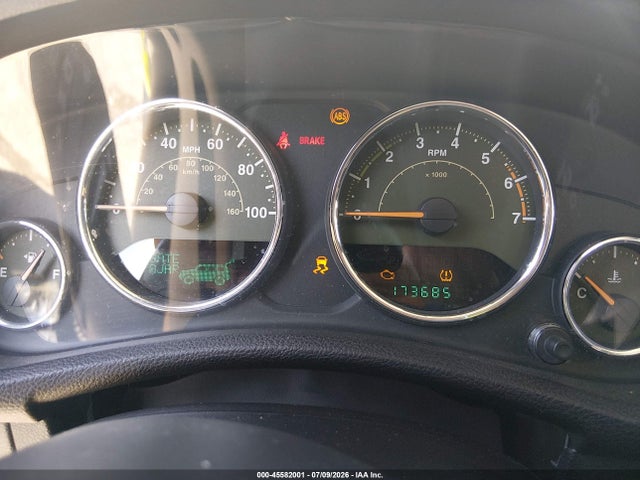 45582001 :رقم المزاد ، 1J4GA7D16BL577201 vin ، 2011 Jeep Wrangler 70th Anniversary مزاد بيع
