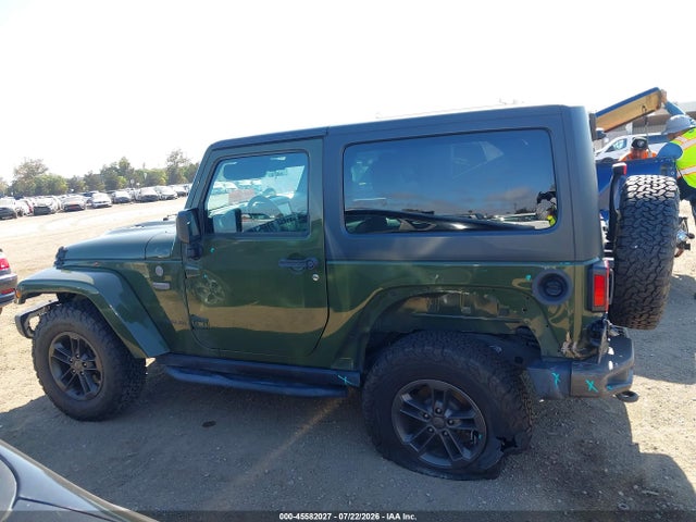 1C4AJWBG2GL282018 Jeep Wrangler 75th Anniversary