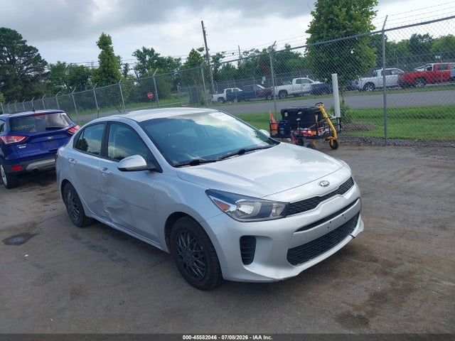 45582046 :رقم المزاد ، 3KPA24AB9JE051088 vin ، 2018 Kia Rio S مزاد بيع