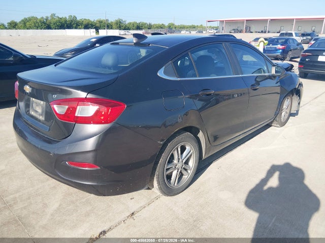 1G1BE5SM4H7230711 Chevrolet Cruze Lt Auto