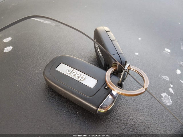 45582051 :رقم المزاد ، ZACNJCBB5MPN16063 vin ، 2021 Jeep Renegade Latitude Fwd مزاد بيع