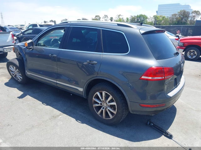 Продаж на аукціоні авто 2014 Volkswagen Touareg 3.6l Sport, vin: WVGEF9BP6ED007680, номер лоту: 45582064
