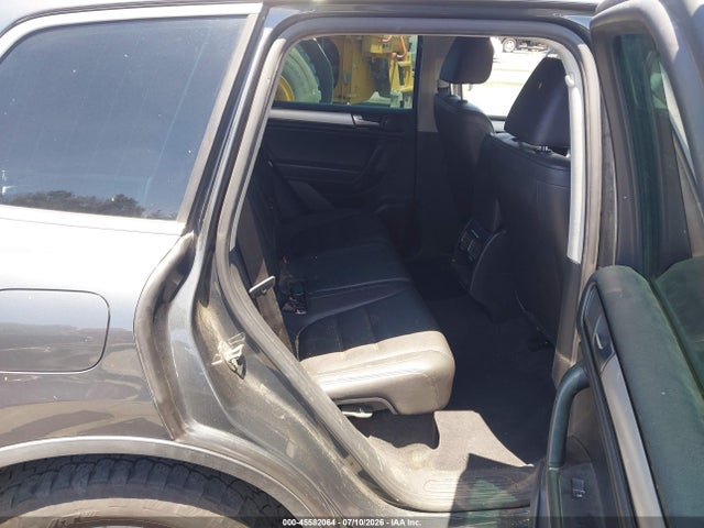 Продаж на аукціоні авто 2014 Volkswagen Touareg 3.6l Sport, vin: WVGEF9BP6ED007680, номер лоту: 45582064