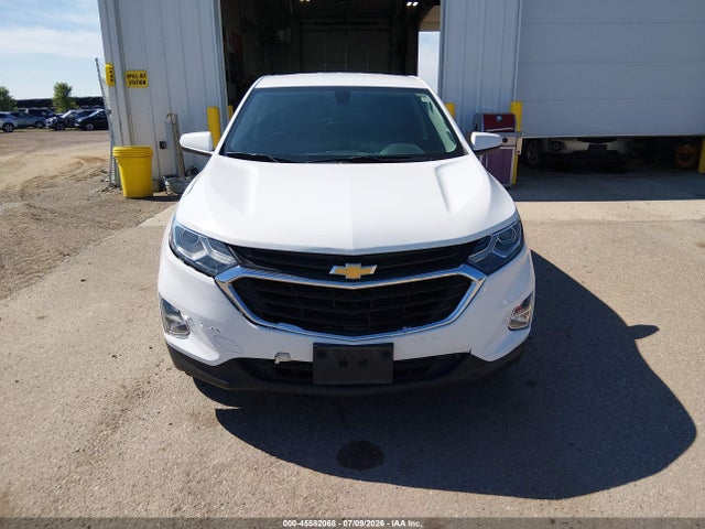 2GNAXUEV5K6105579 Chevrolet EQUINOX LT