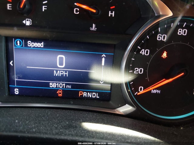 2GNAXUEV5K6105579 Chevrolet EQUINOX LT