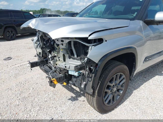 5TFNA5DB7TX360549 Toyota Tundra Platinum Crewmax 5.5&#039; Bed