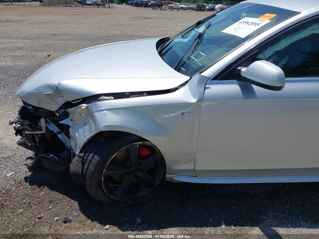 Продаж на аукціоні авто 2012 Audi A4 2.0t Premium Plus, vin: WAUFFAFL2CN008072, номер лоту: 45582095
