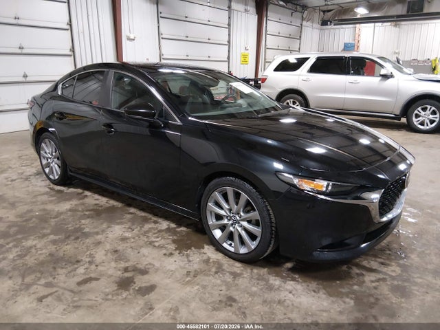 Aukcja sprzedaży 2021 Mazda Mazda3 Preferred, vin: JM1BPACL6M1327275, numer aukcji: 45582101