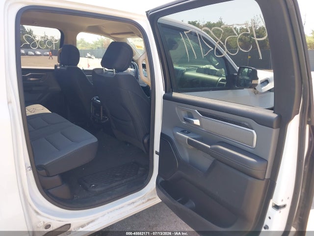 45582171 :رقم المزاد ، 1C6SRFFTXLN155639 vin ، 2020 Ram 1500 Big Horn  4x4 5'7 Box مزاد بيع